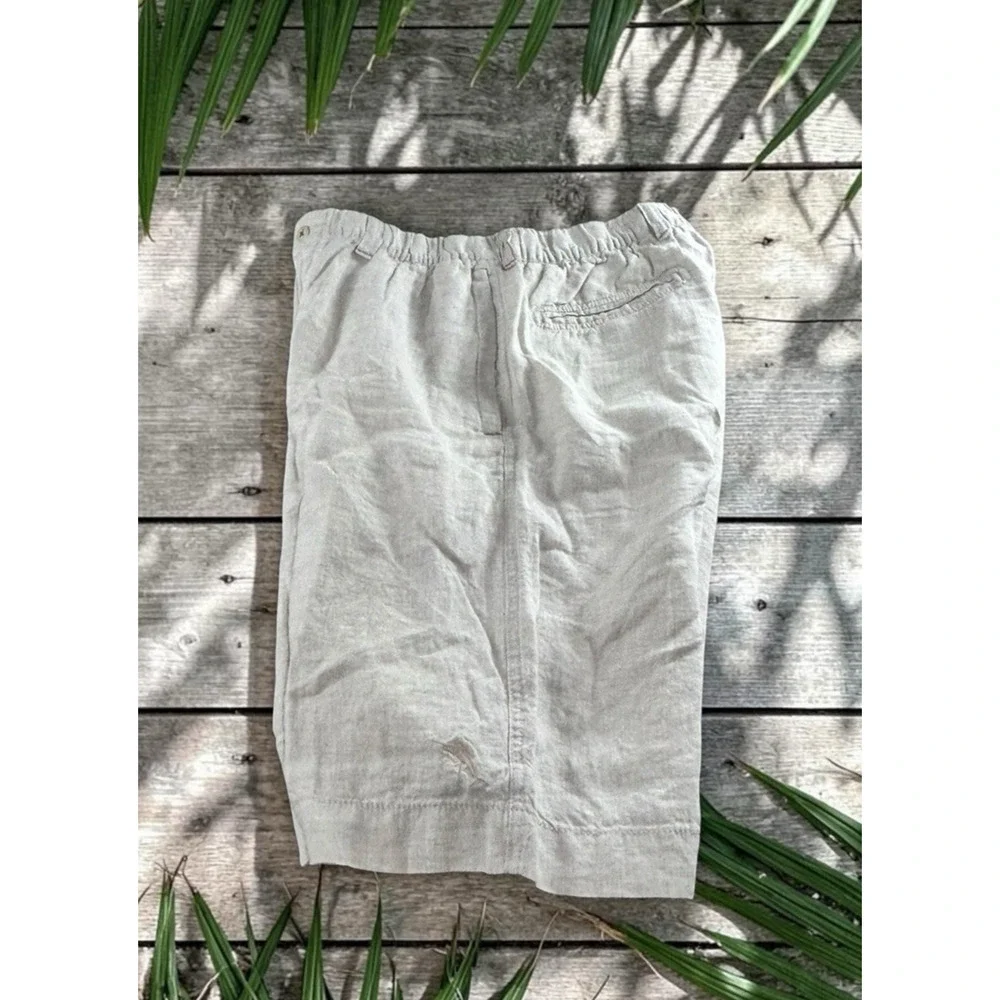 Tommy Bahama Beige Shorts Sz Medium 100% Linen Relax 10